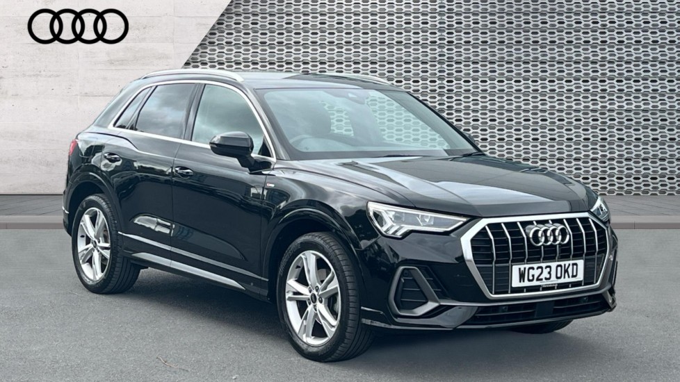 Main listing image - Audi Q3