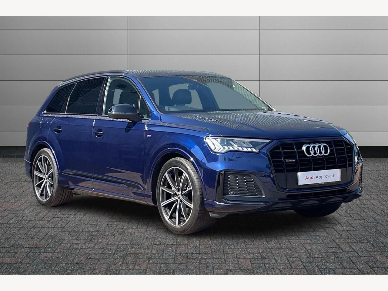 Main listing image - Audi Q7
