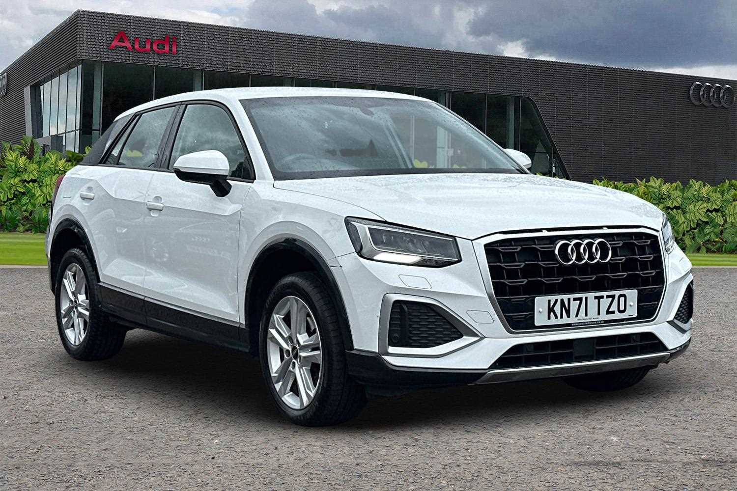 Main listing image - Audi Q3