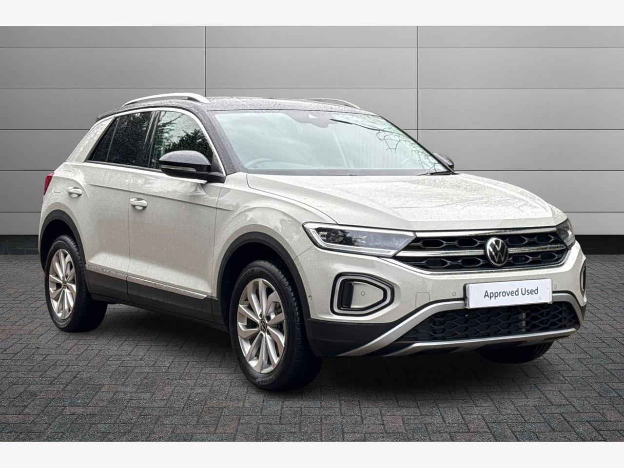 Main listing image - Volkswagen T-Roc