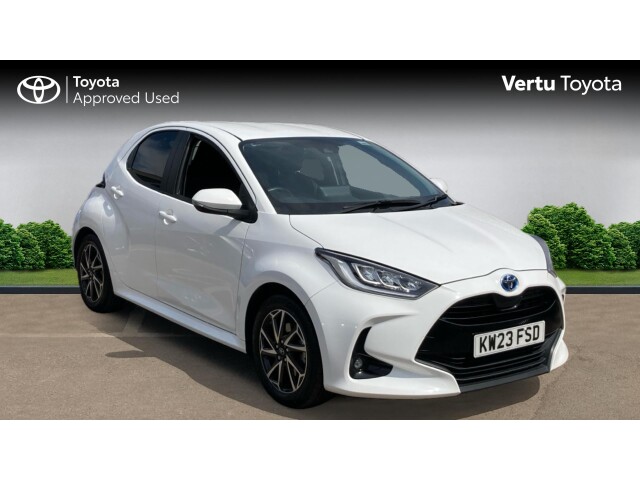Main listing image - Toyota Yaris