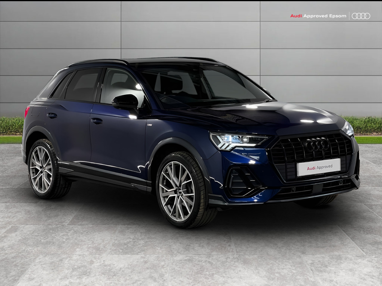 Main listing image - Audi Q3