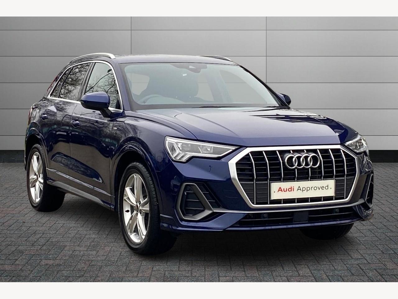 Main listing image - Audi Q3