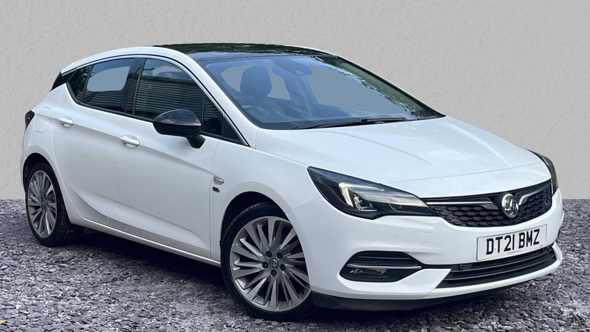 Main listing image - Vauxhall Astra