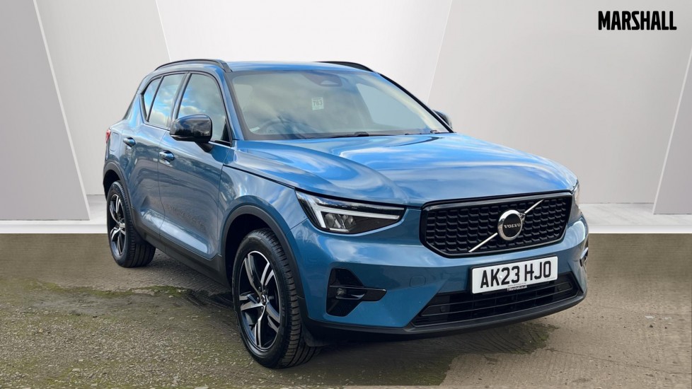 Main listing image - Volvo XC40