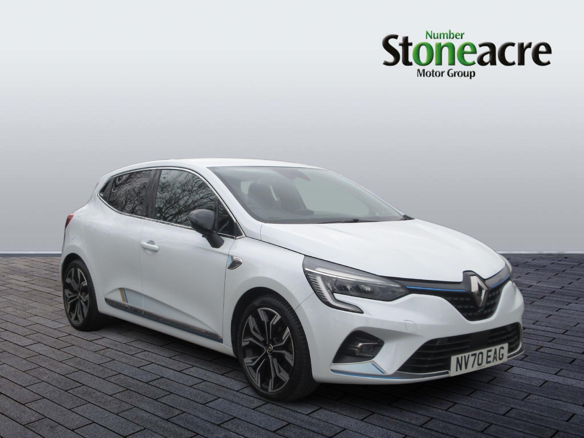 Main listing image - Renault Clio
