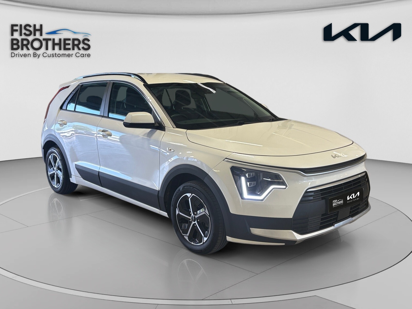 Main listing image - Kia Niro