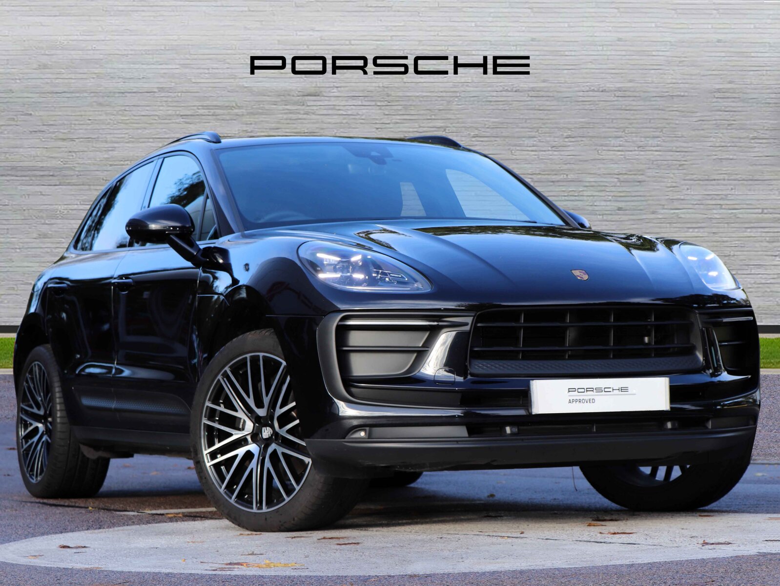 Main listing image - Porsche Macan