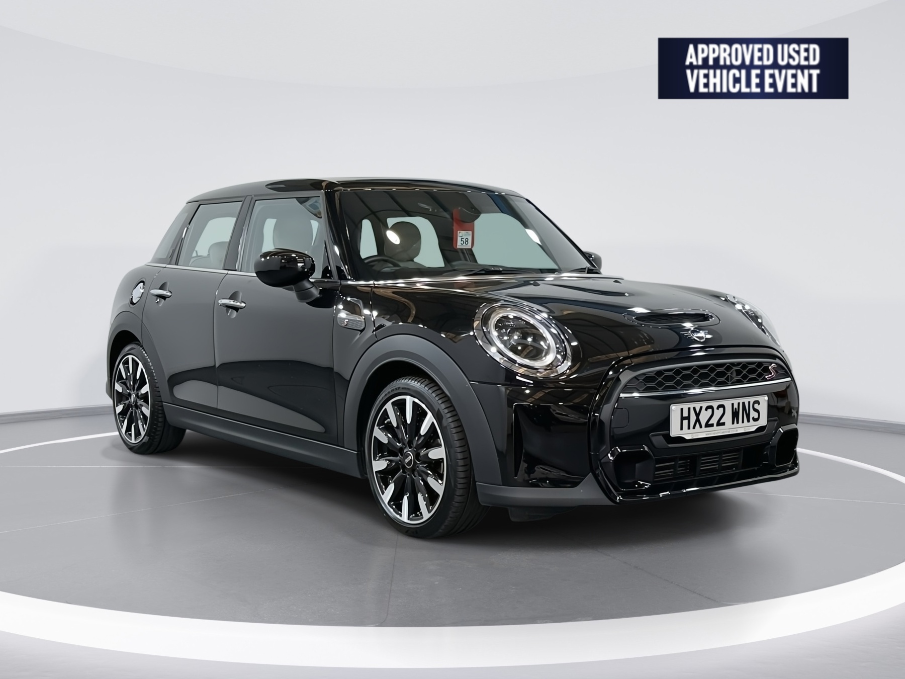 Main listing image - MINI Hatchback 5dr