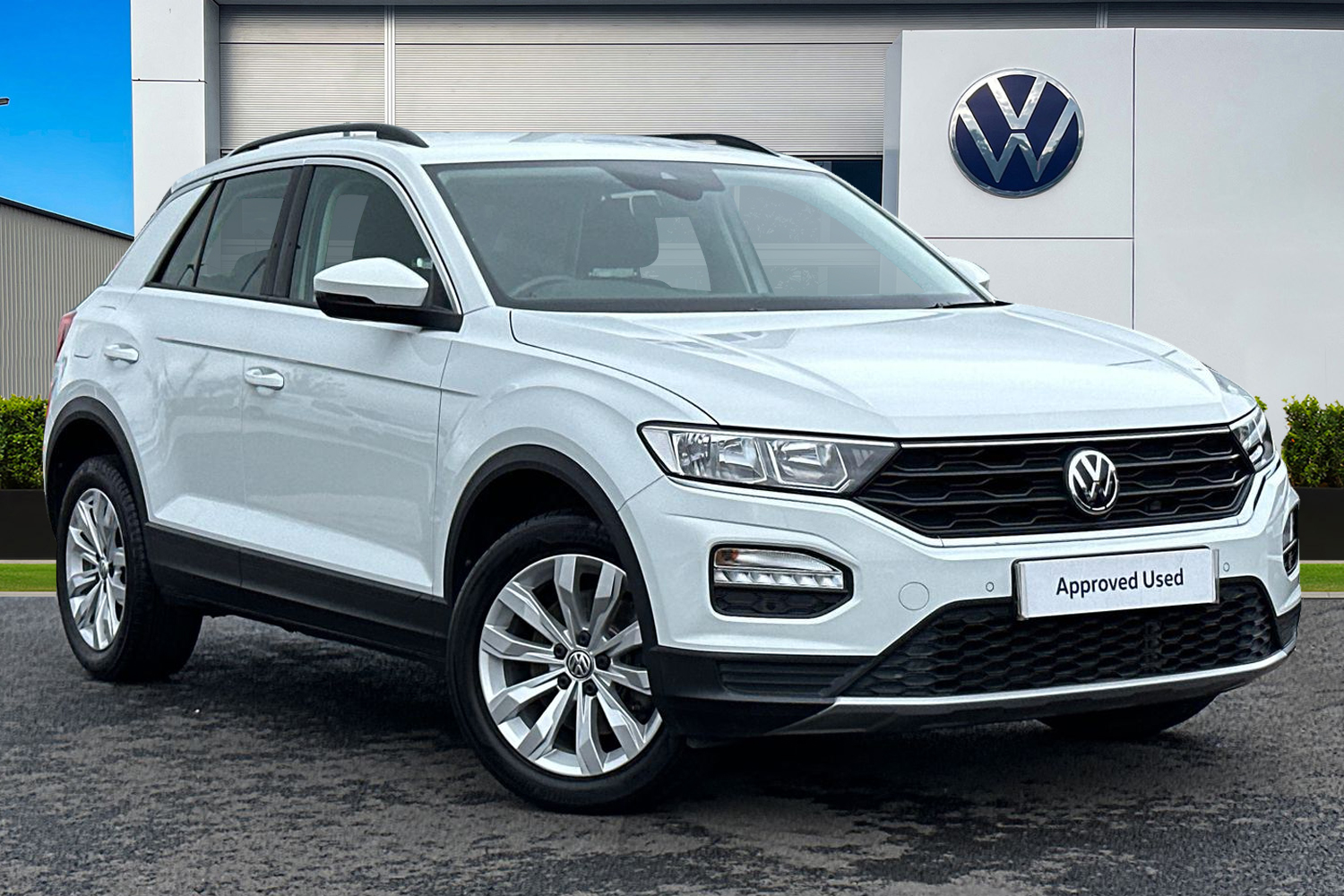 Main listing image - Volkswagen T-Roc