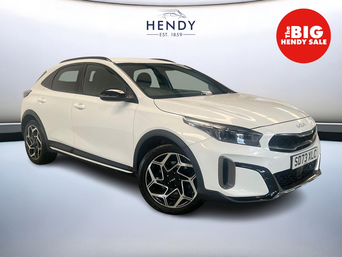 Main listing image - Kia XCeed