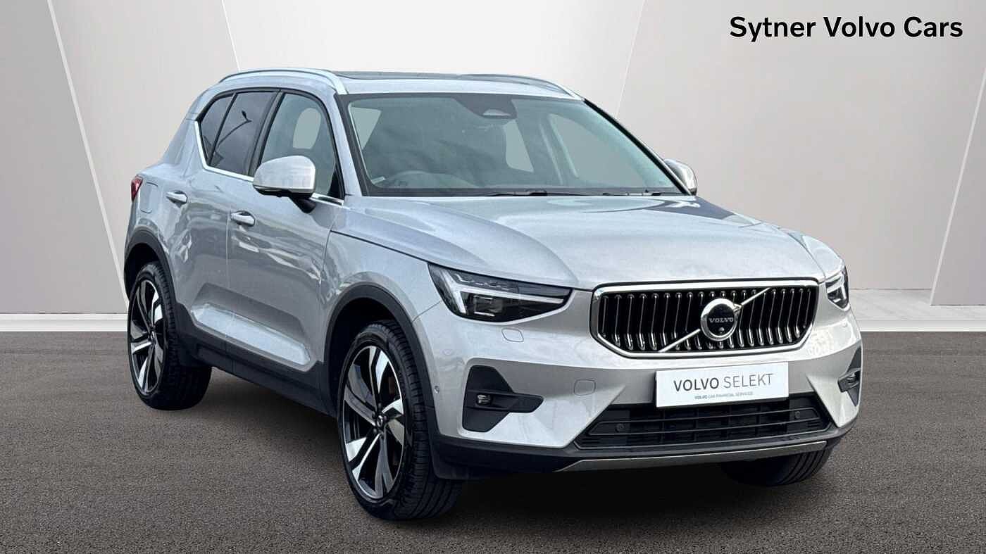 Main listing image - Volvo XC40