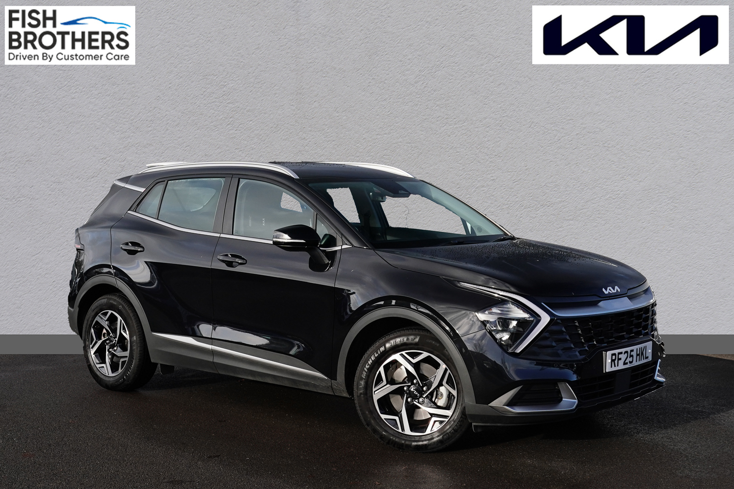 Main listing image - Kia Sportage