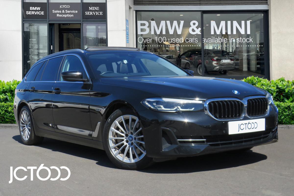 Main listing image - BMW 5 Series Touring