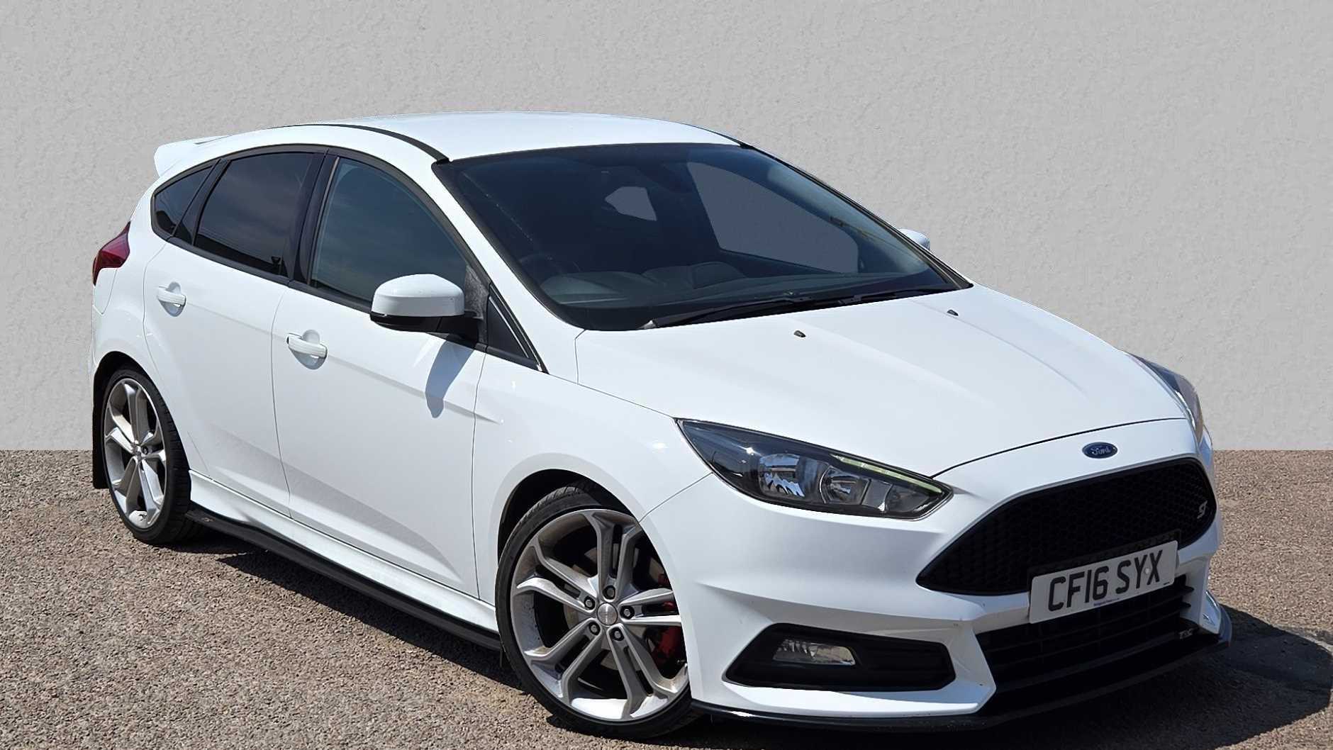 Main listing image - Ford Focus ST