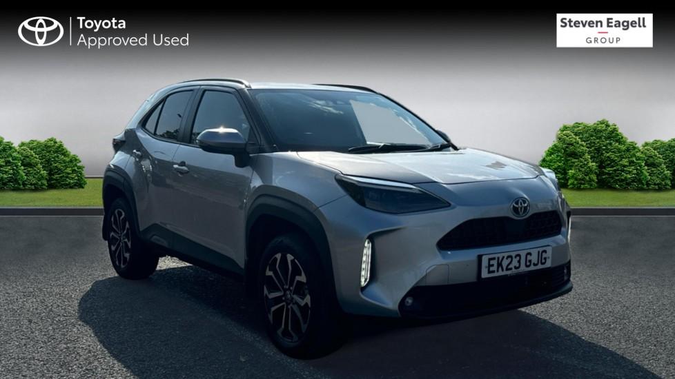 Main listing image - Toyota Yaris Cross