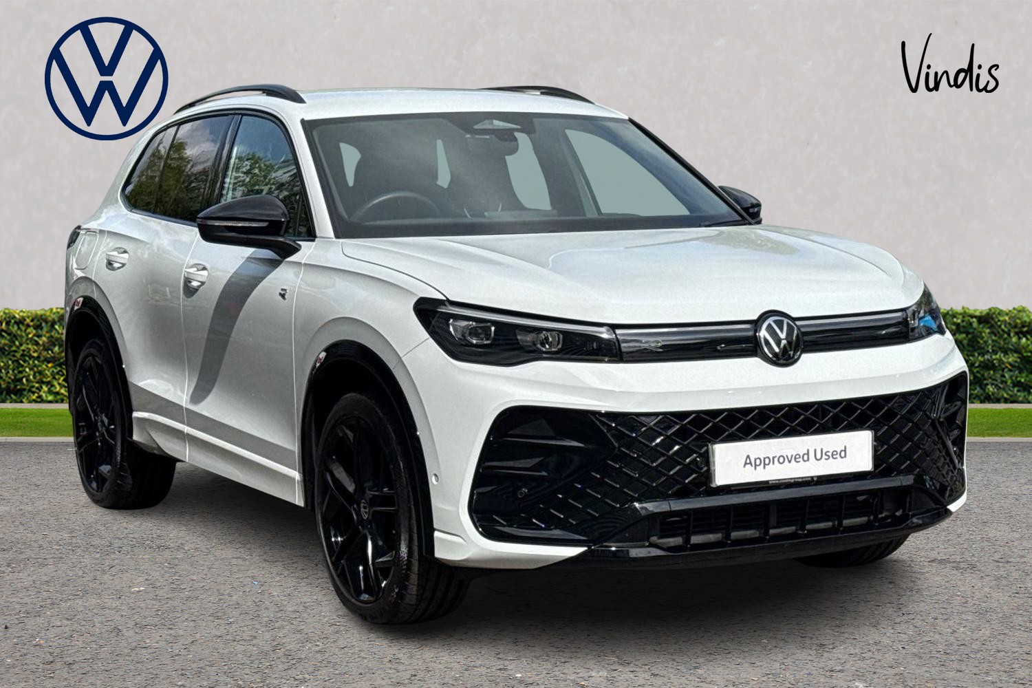 Main listing image - Volkswagen Tiguan