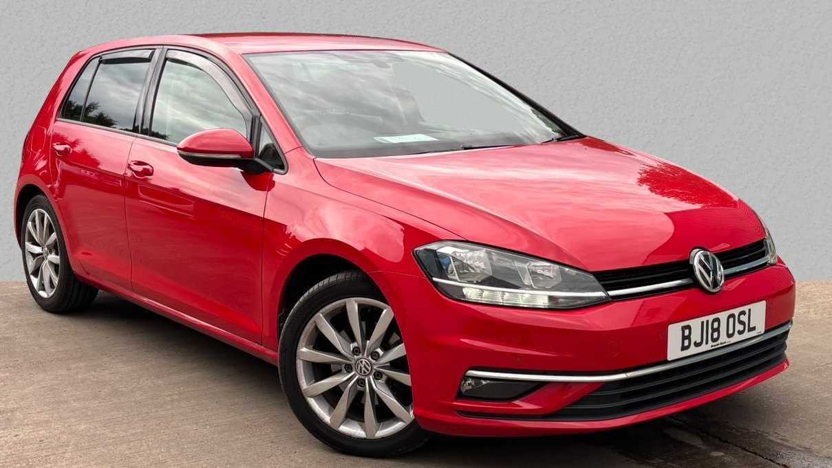 Main listing image - Volkswagen Golf