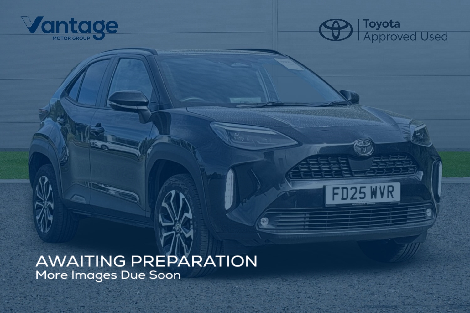Main listing image - Toyota Yaris Cross
