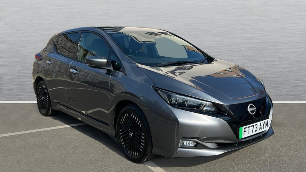 Main listing image - Nissan Leaf