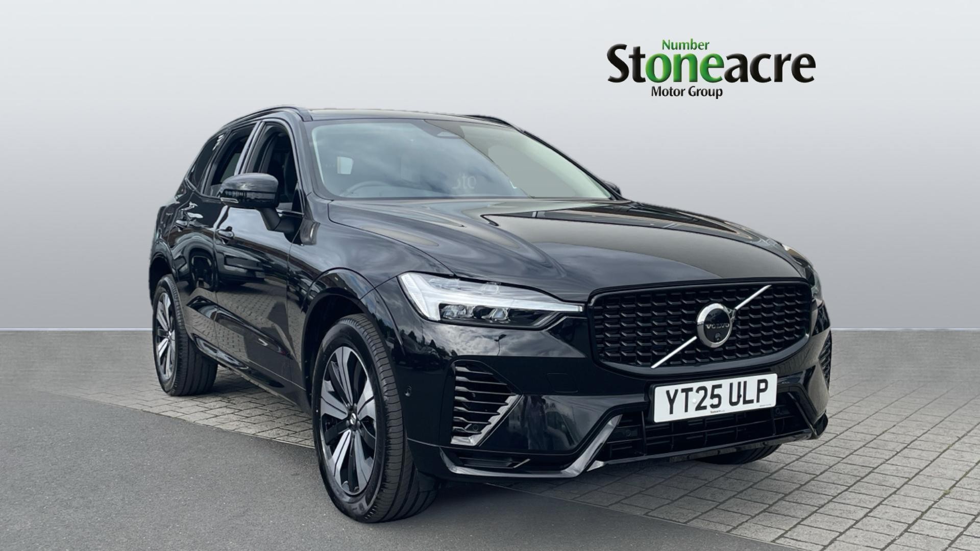 Main listing image - Volvo XC60