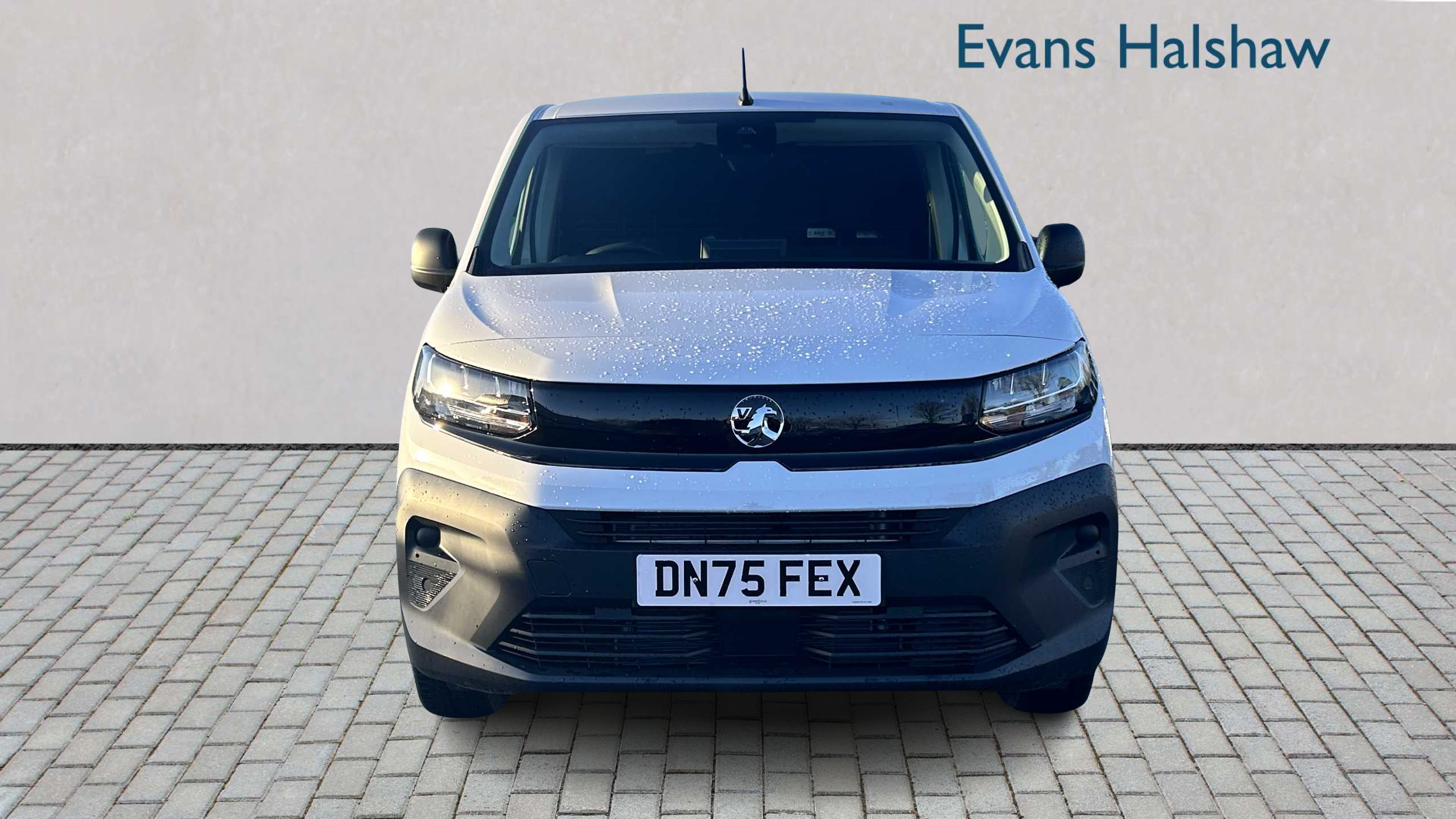 Main listing image - Vauxhall Combo Cargo