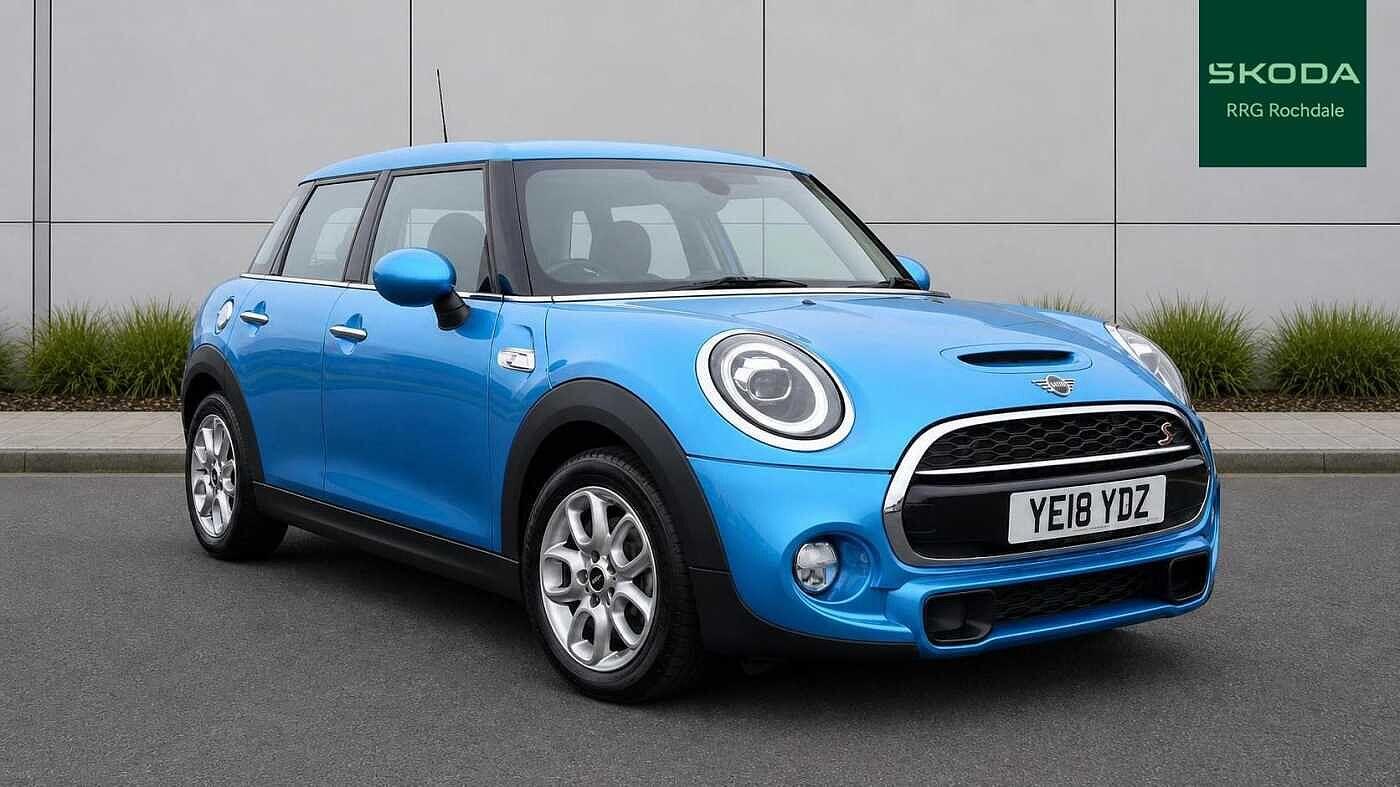 Main listing image - MINI Hatchback