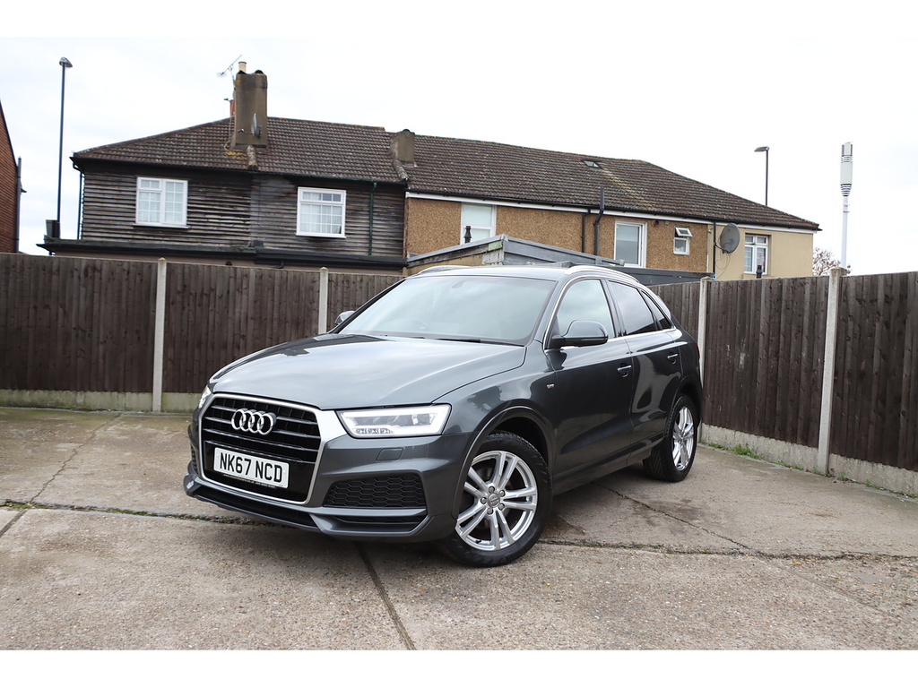 Main listing image - Audi Q3