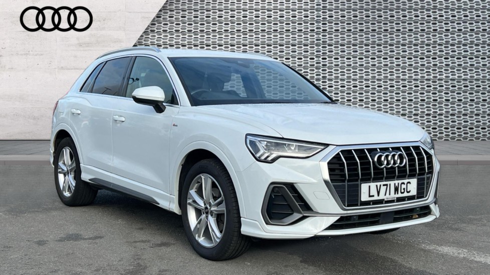 Main listing image - Audi Q3