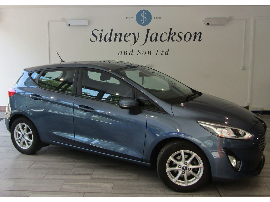 Main listing image - Ford Fiesta