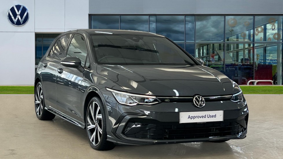 Main listing image - Volkswagen Golf