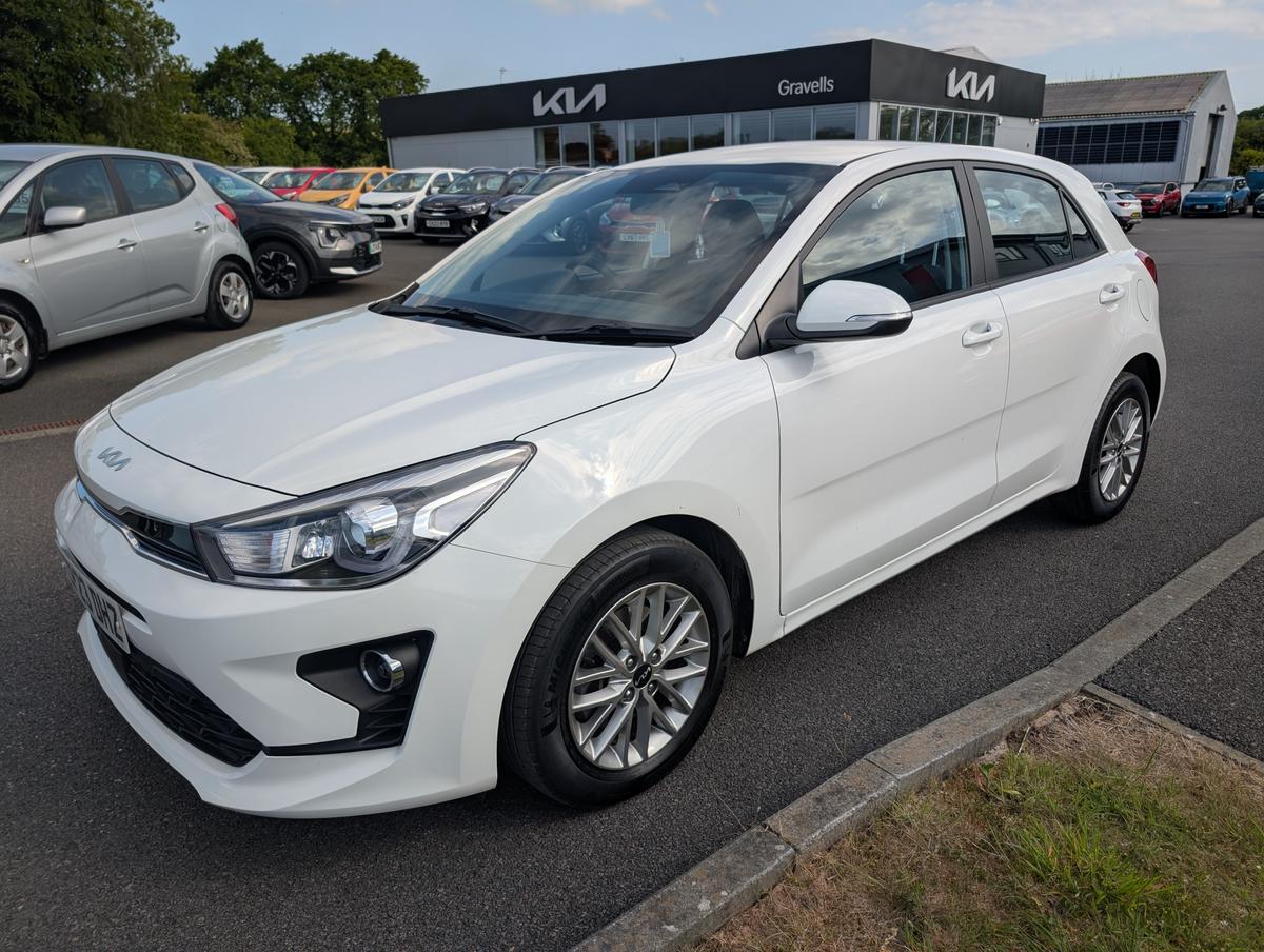 Main listing image - Kia Rio