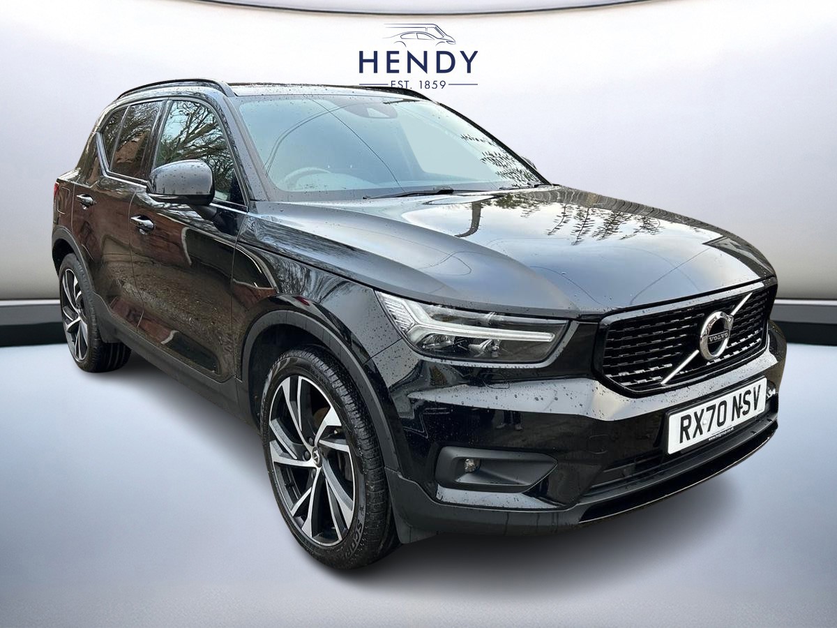 Main listing image - Volvo XC40