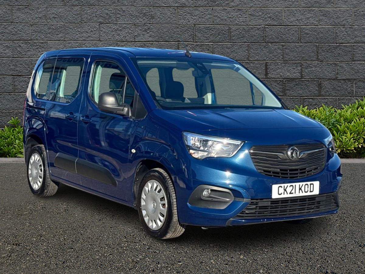 Main listing image - Vauxhall Combo Life