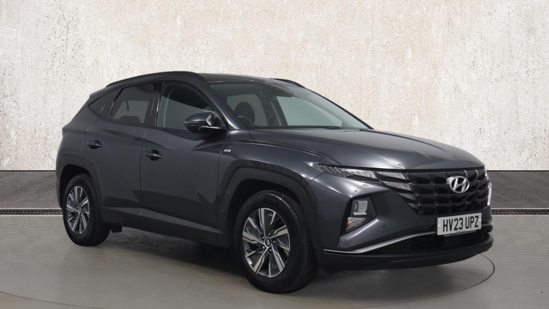 Main listing image - Hyundai Tucson