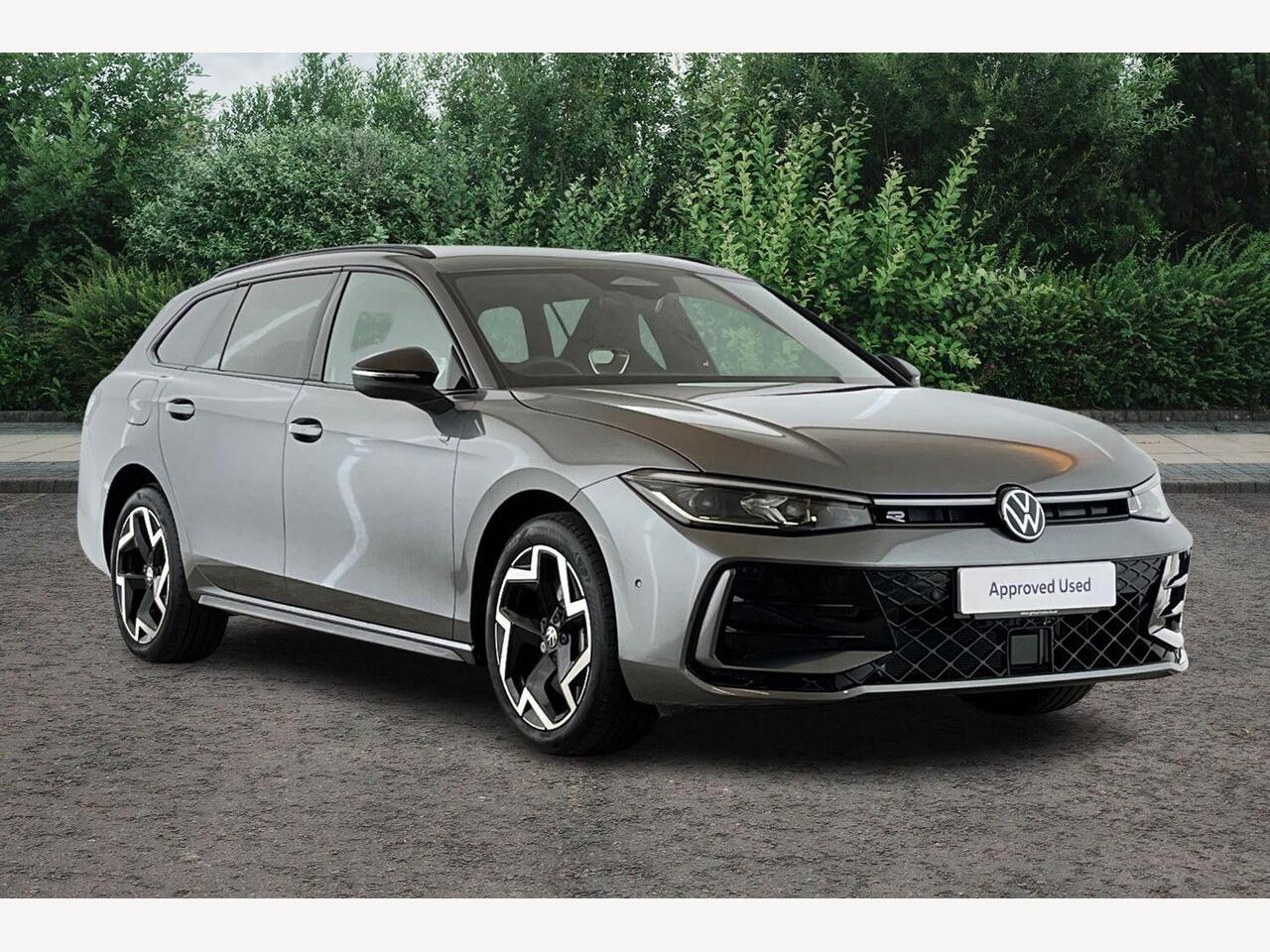 Main listing image - Volkswagen Passat Estate