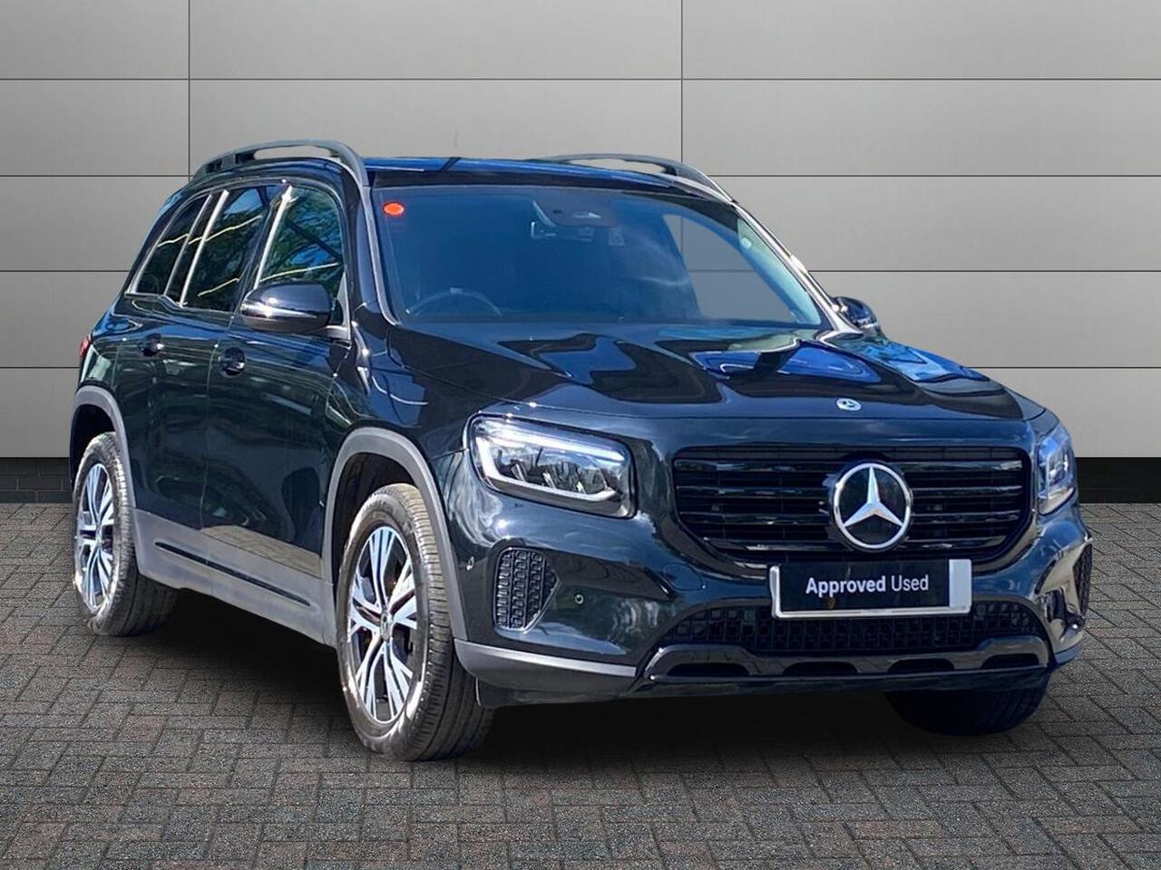 Main listing image - Mercedes-Benz GLB
