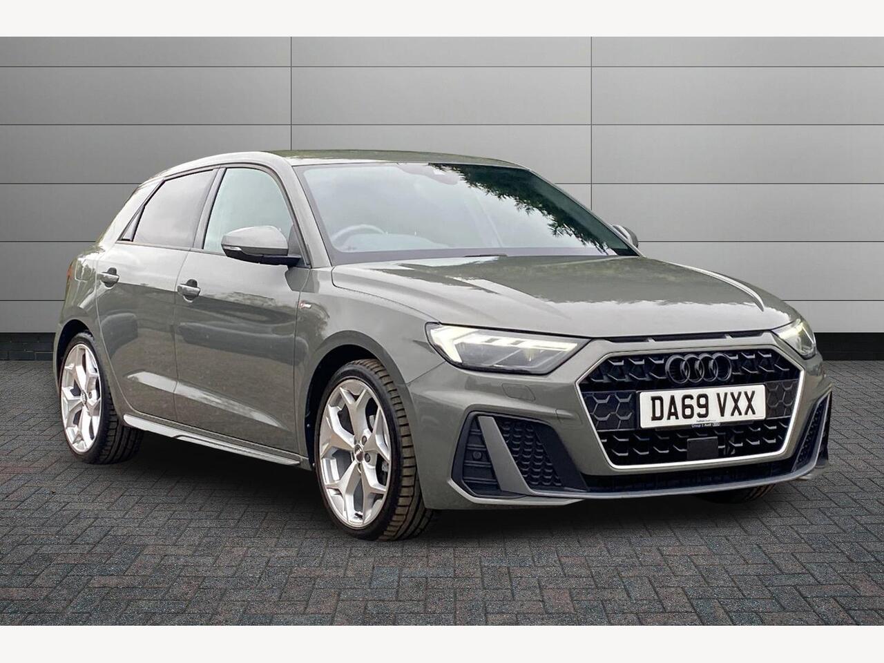 Main listing image - Audi A1