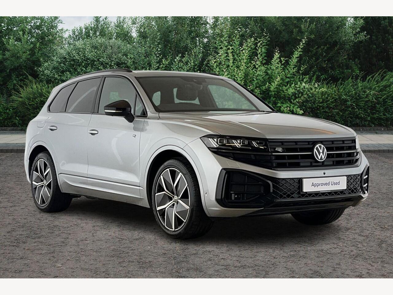 Main listing image - Volkswagen Touareg