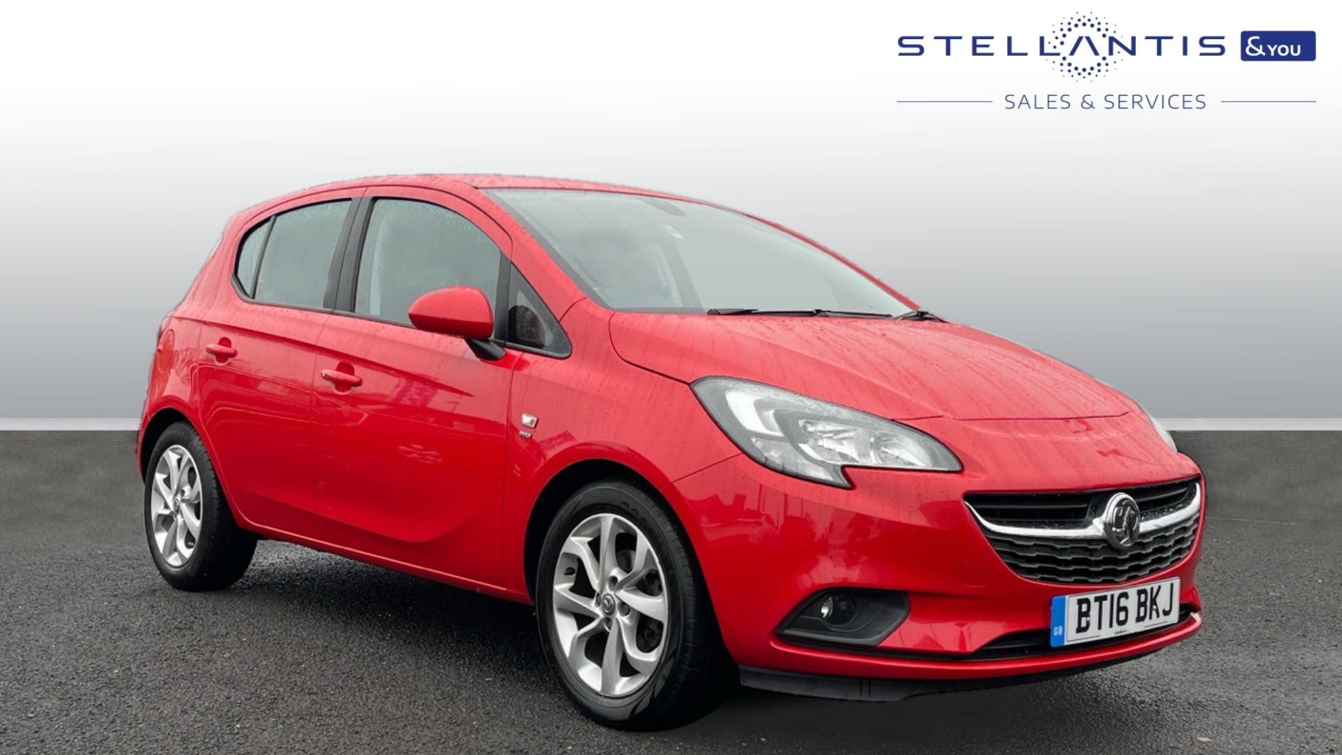 Main listing image - Vauxhall Corsa