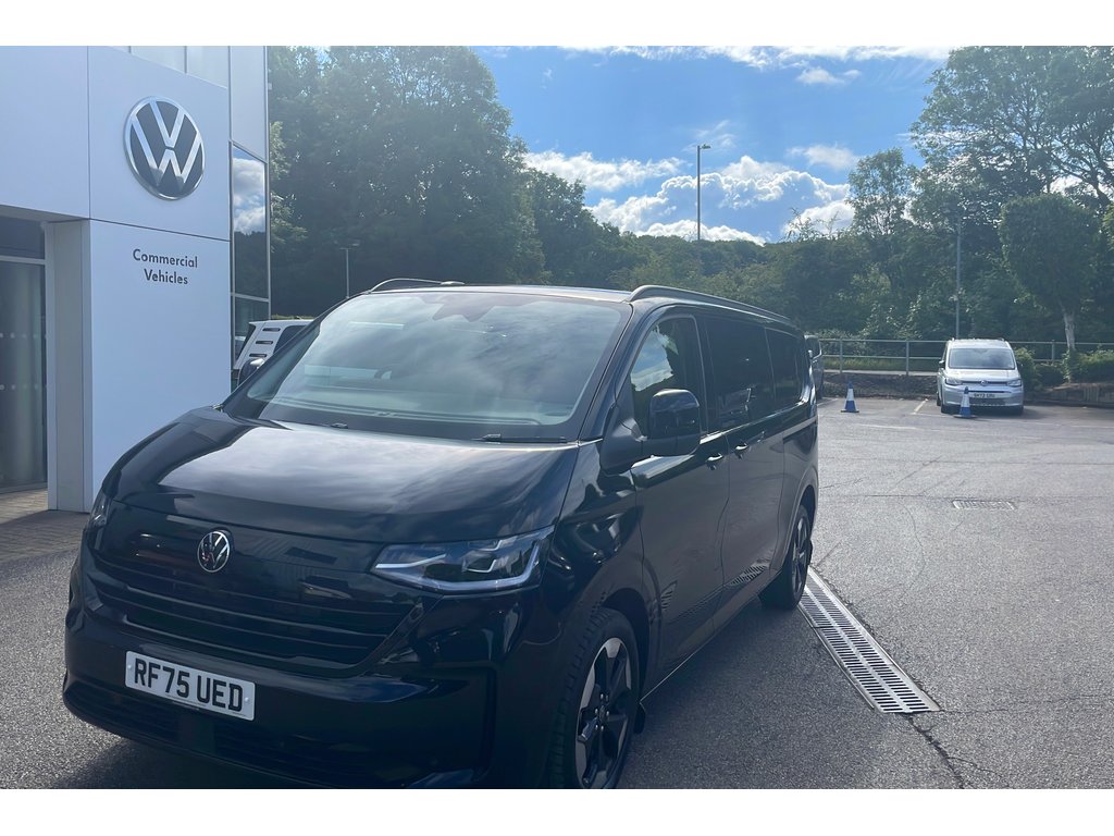 Main listing image - Volkswagen Transporter