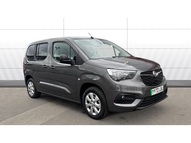 Main listing image - Vauxhall Combo Life-e