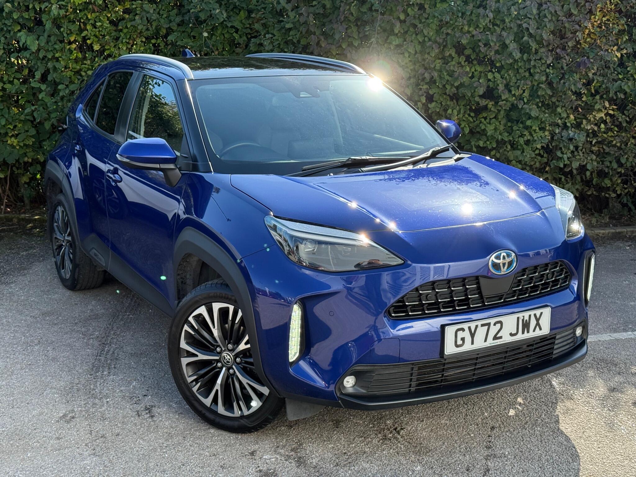 Main listing image - Toyota Yaris Cross
