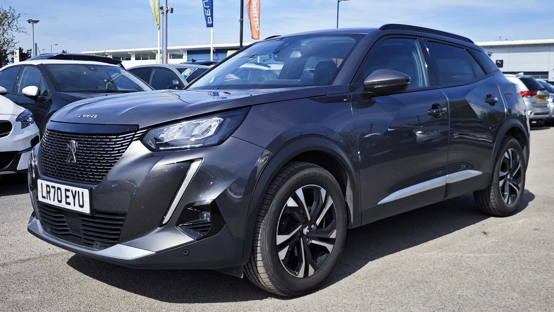 Main listing image - Peugeot 2008
