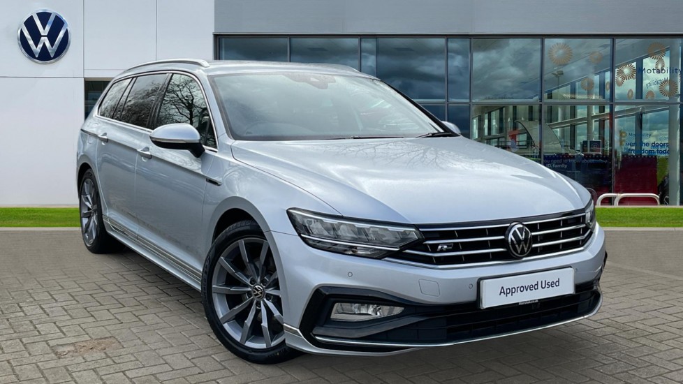 Main listing image - Volkswagen Passat Estate