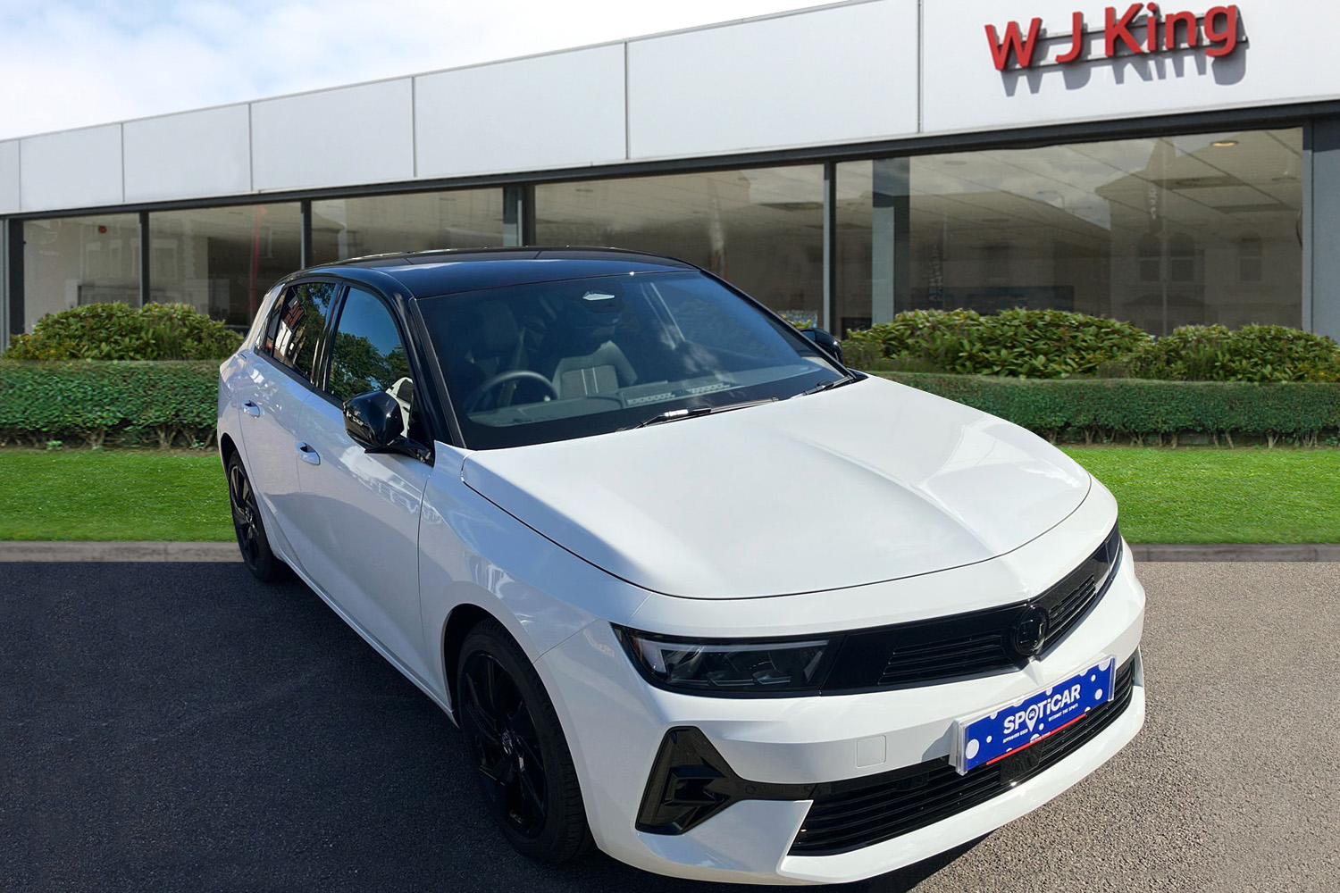Main listing image - Vauxhall Astra