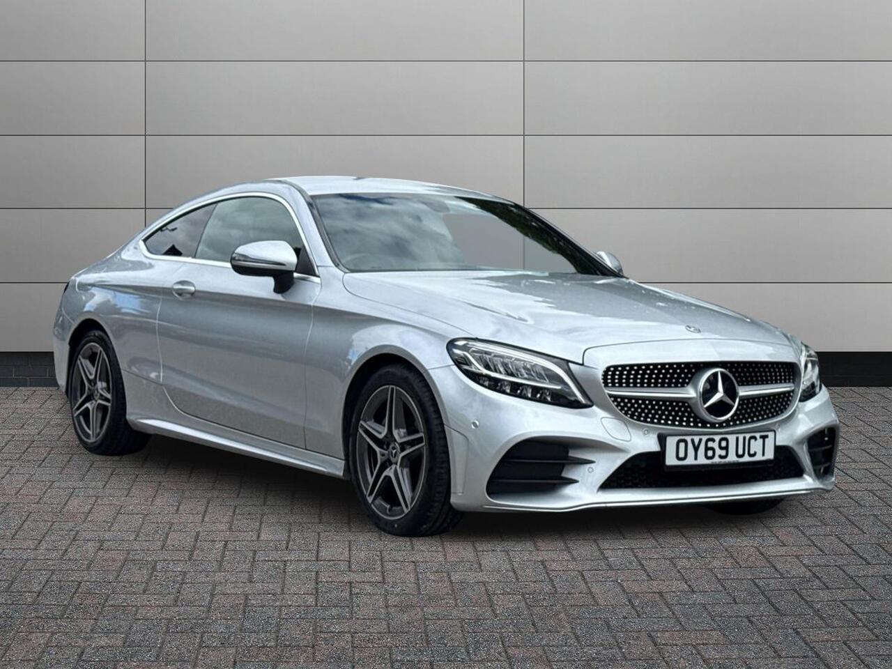 Main listing image - Mercedes-Benz C-Class