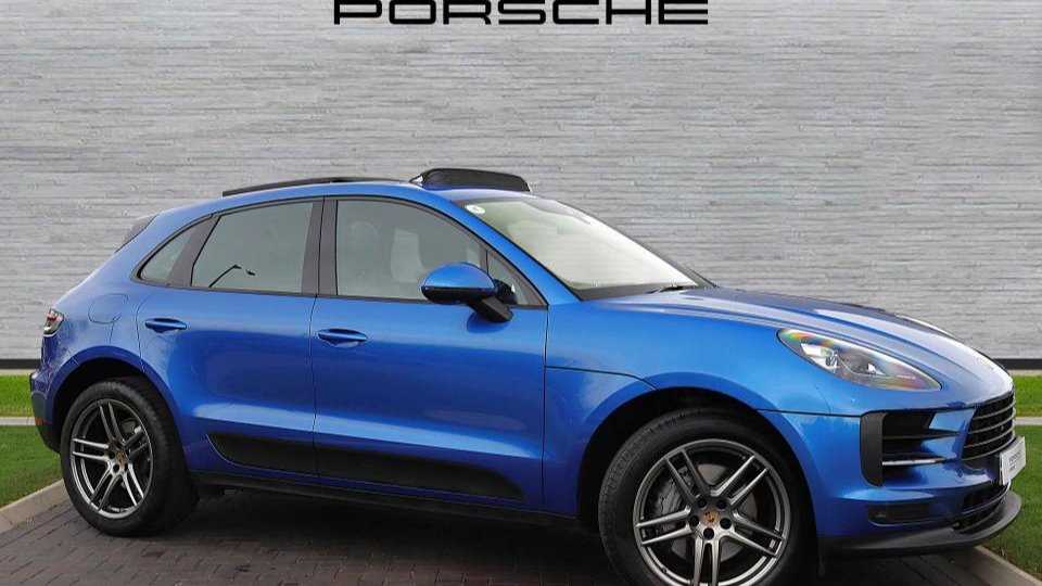 Main listing image - Porsche Macan