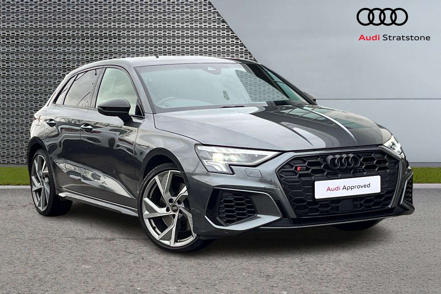Main listing image - Audi S3