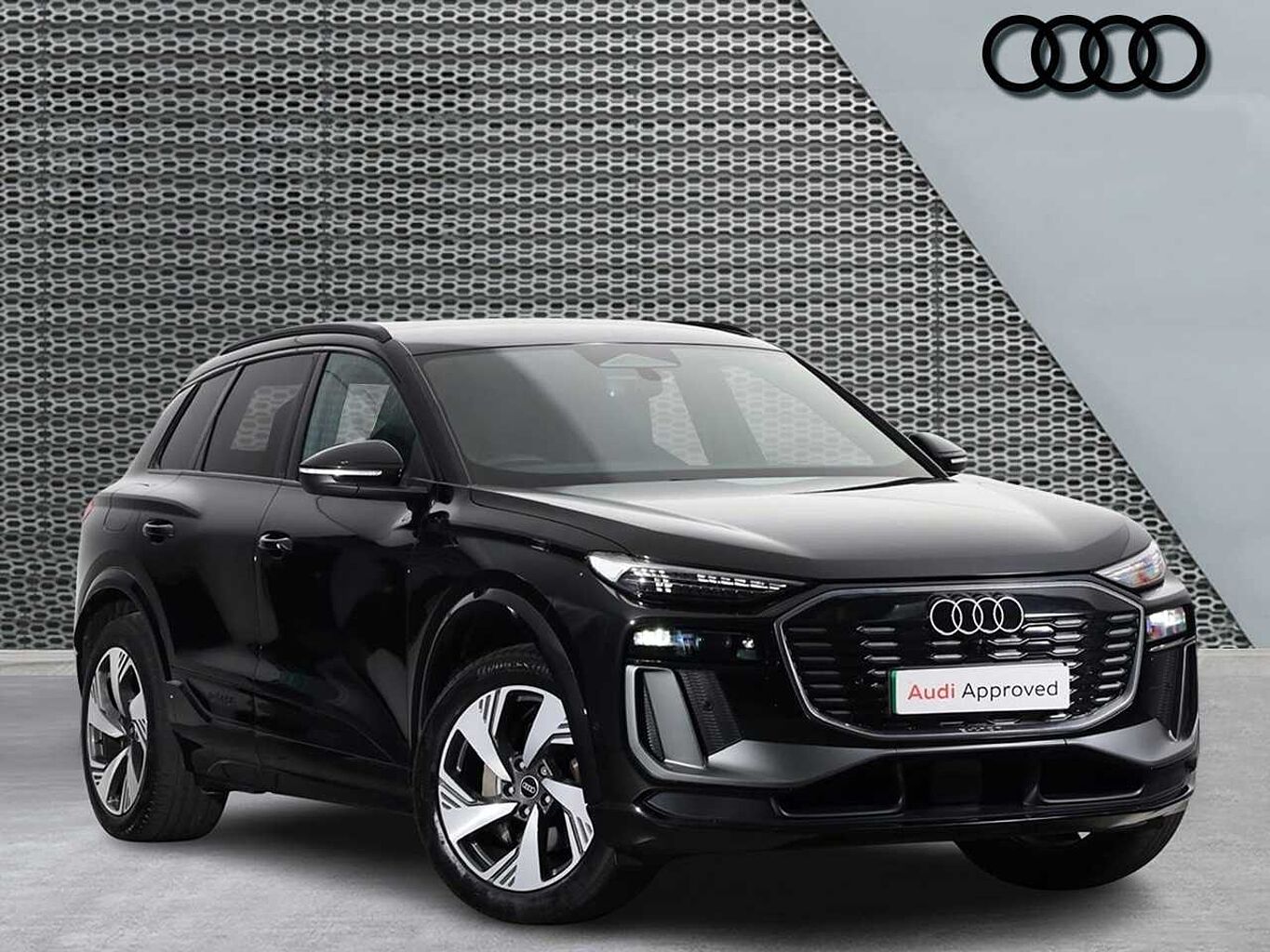 Main listing image - Audi Q6